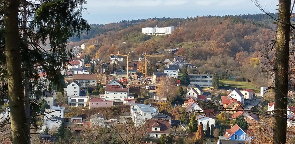 Blick vom Breuberg auf das Baugebiet